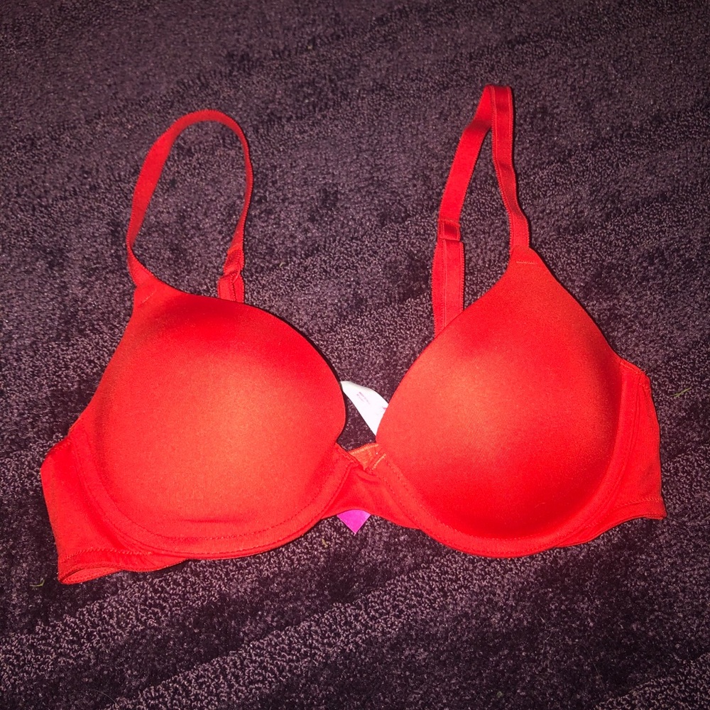 Red PINK Victoria secret push-up bra